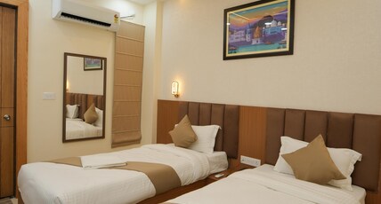 Hotel RS Grand Swadishtam Kashi Room Type - Deluxe Room Hotel RS Grand Swadishtam Kashi Room Type - Deluxe Room