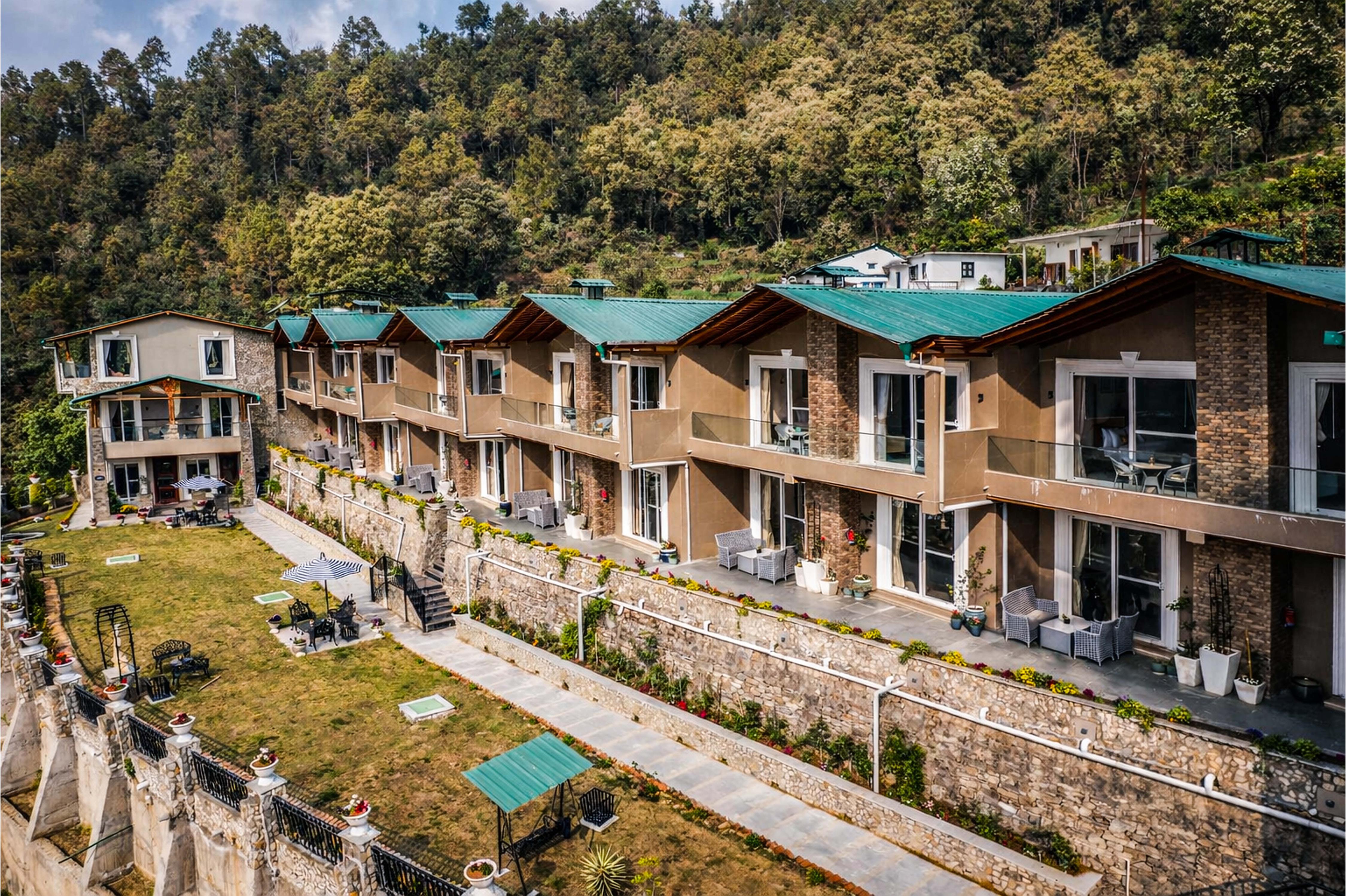 ama Stays & Trails-Aryananda Villas, Dhari