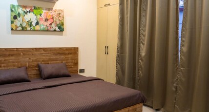 1BHK@Pebble House By Zomo Stays Room Type - BHK5-Pebbles-Bedroom+Living+Kitchen 1BHK@Pebble House By Zomo Stays Room Type - BHK5-Pebbles-Bedroom+Living+Kitchen