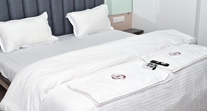 HOTEL RUDRANSH REGENCY Room Type - Deluxe room