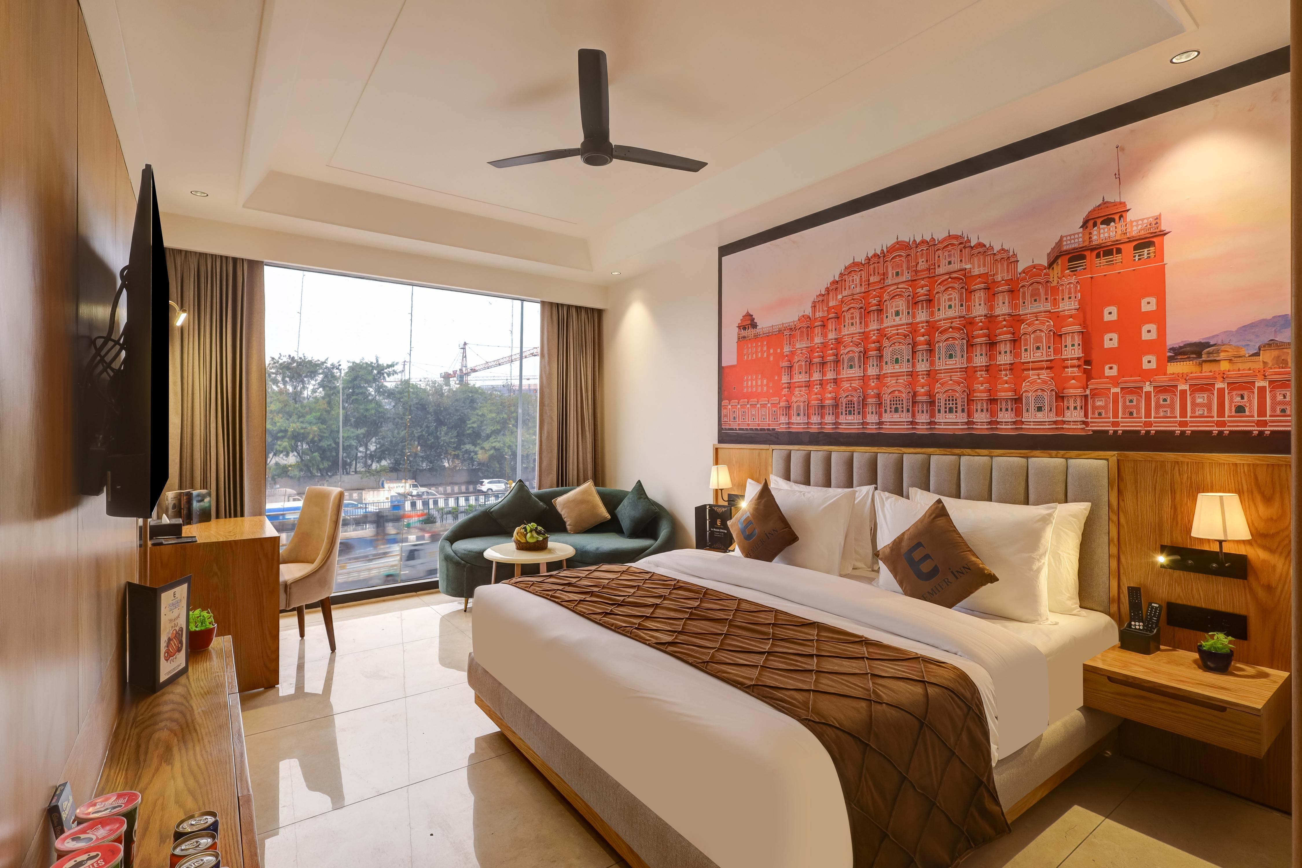 Hotel Premier Inn Aerocity New Delhi Room Type - Superior Double Room with City View