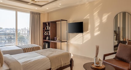 The Hi-Rise by Solmere Group Room Type - Suite Twin Room with Private Balcony The Hi-Rise by Solmere Group Room Type - Suite Twin Room with Private Balcony