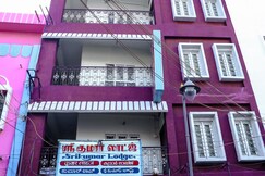 Sri Kumar Lodge