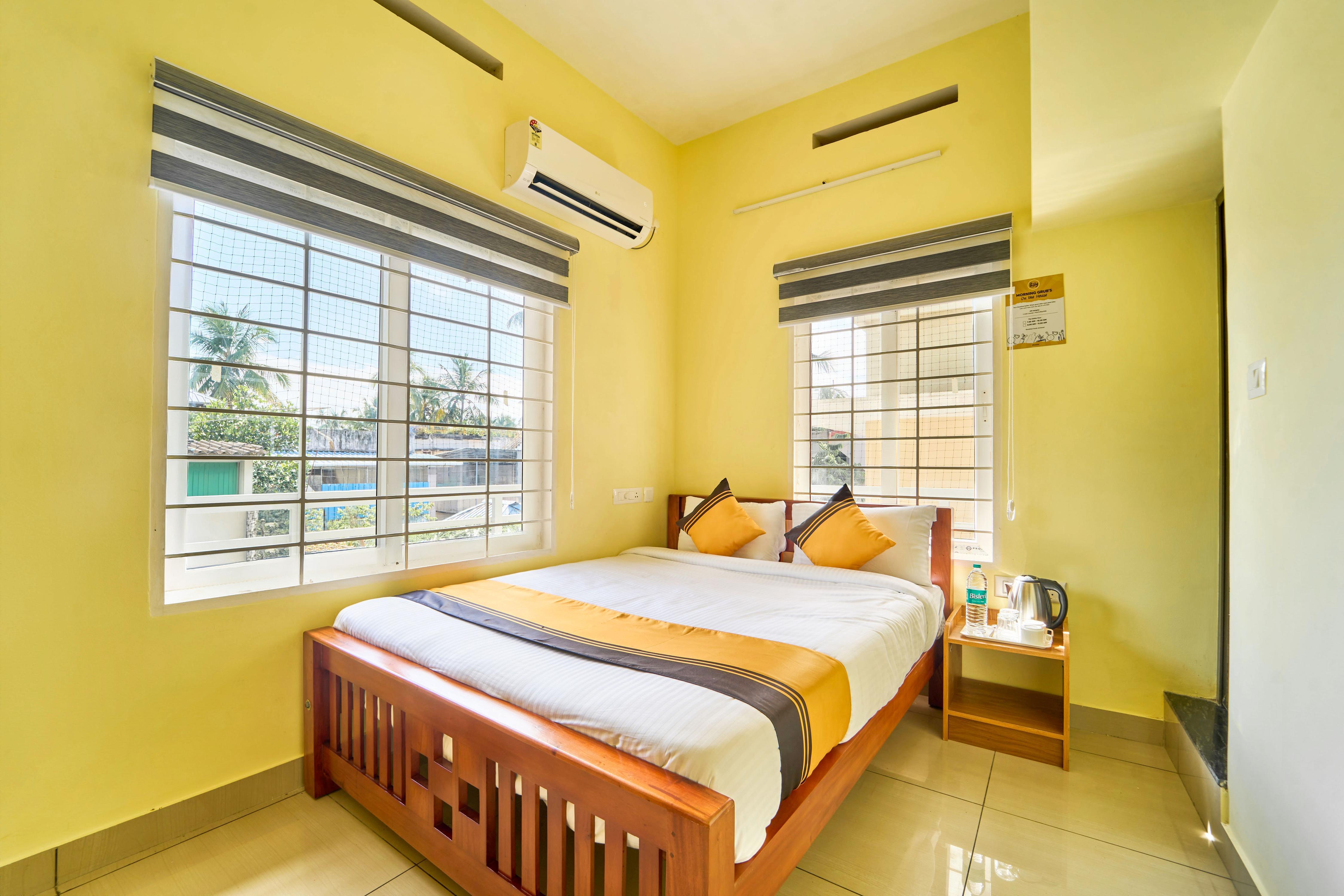 Itsy Hotels Salees Enclave Near Padmanabhaswamy Temple - Tap to explore photos