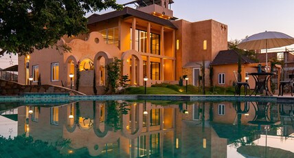 ELIVAAS Signature Tuscan 5 BHK Villa with Private Pool and Garden Room Type - Elivaas Tuscun 5 BHK Villa with pvt pool 