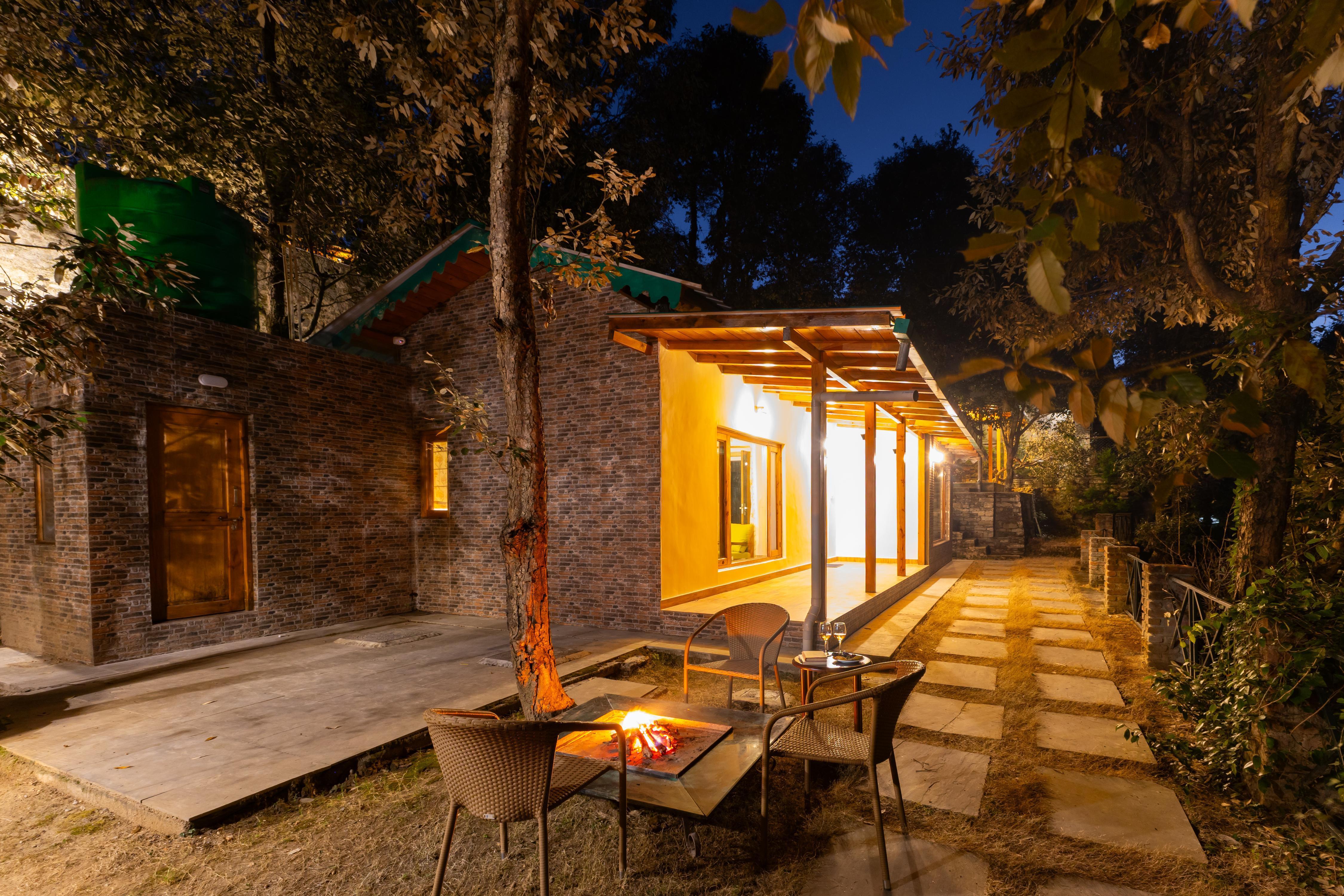 Alaya Stays Hill Homes Cottages Mallow | 1 BHK Near Mukteshwar