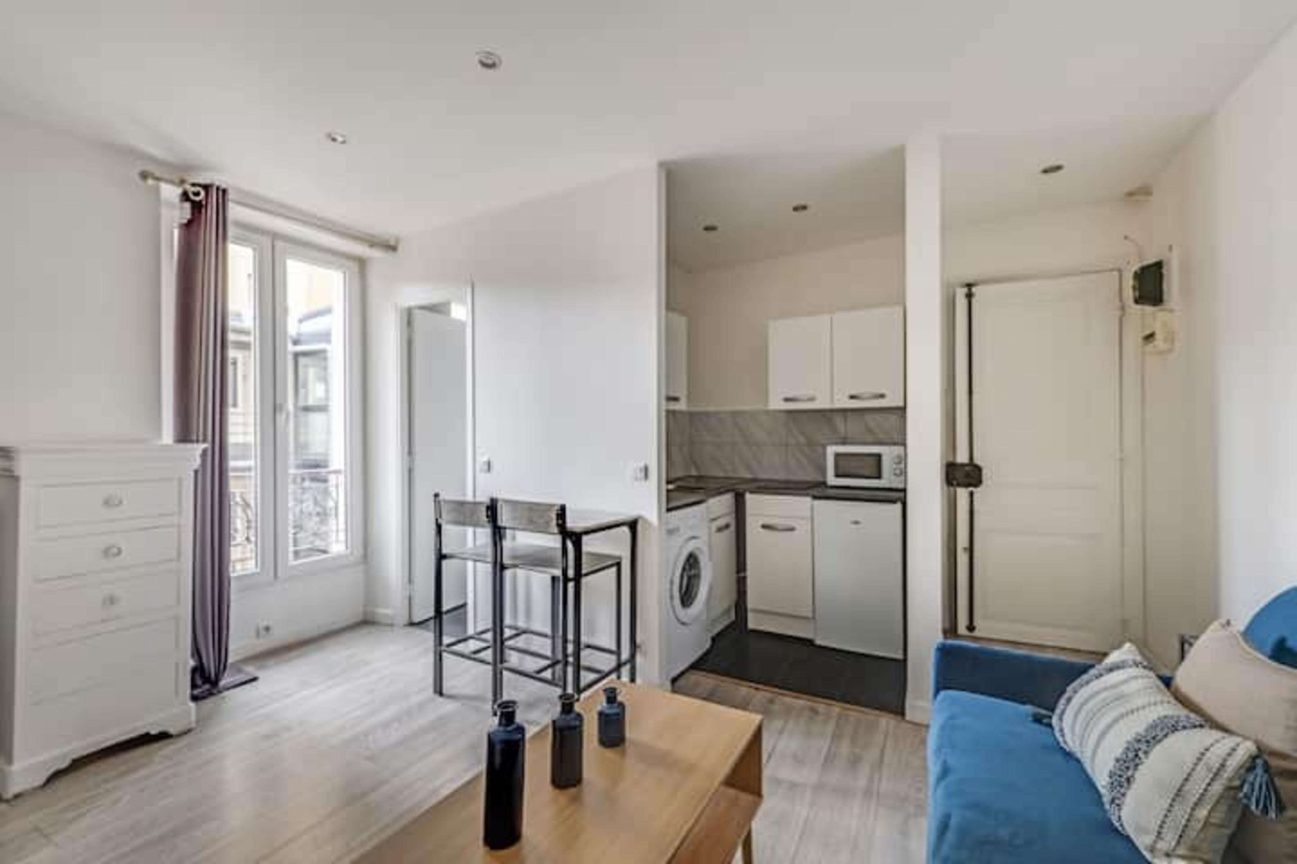 Cozy Studio - 2P- Clichy - Tap to explore photos