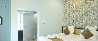Shakuntala hotel