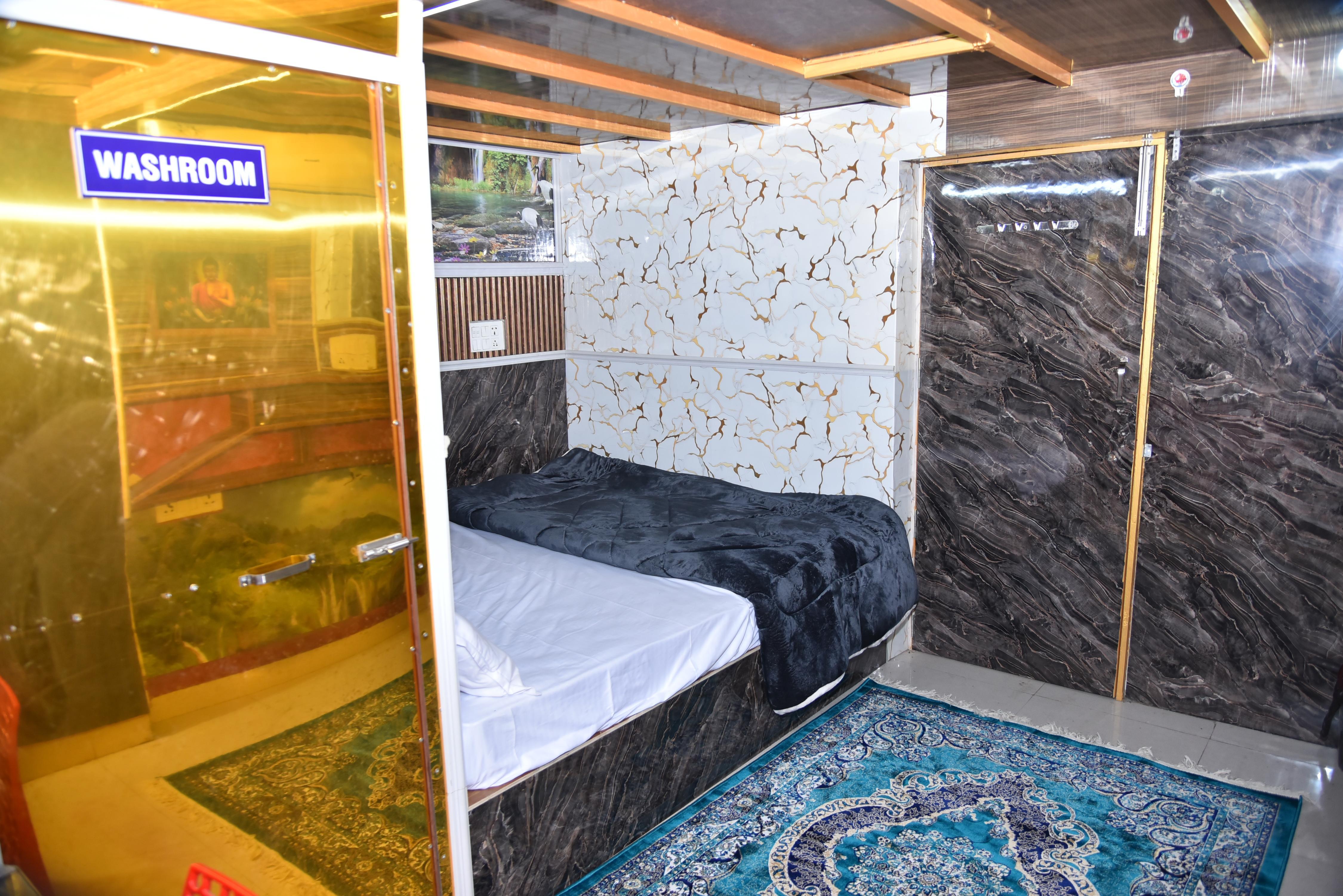 HOTEL VICHAR VIMARSH Room Type - Deluxe Double Room