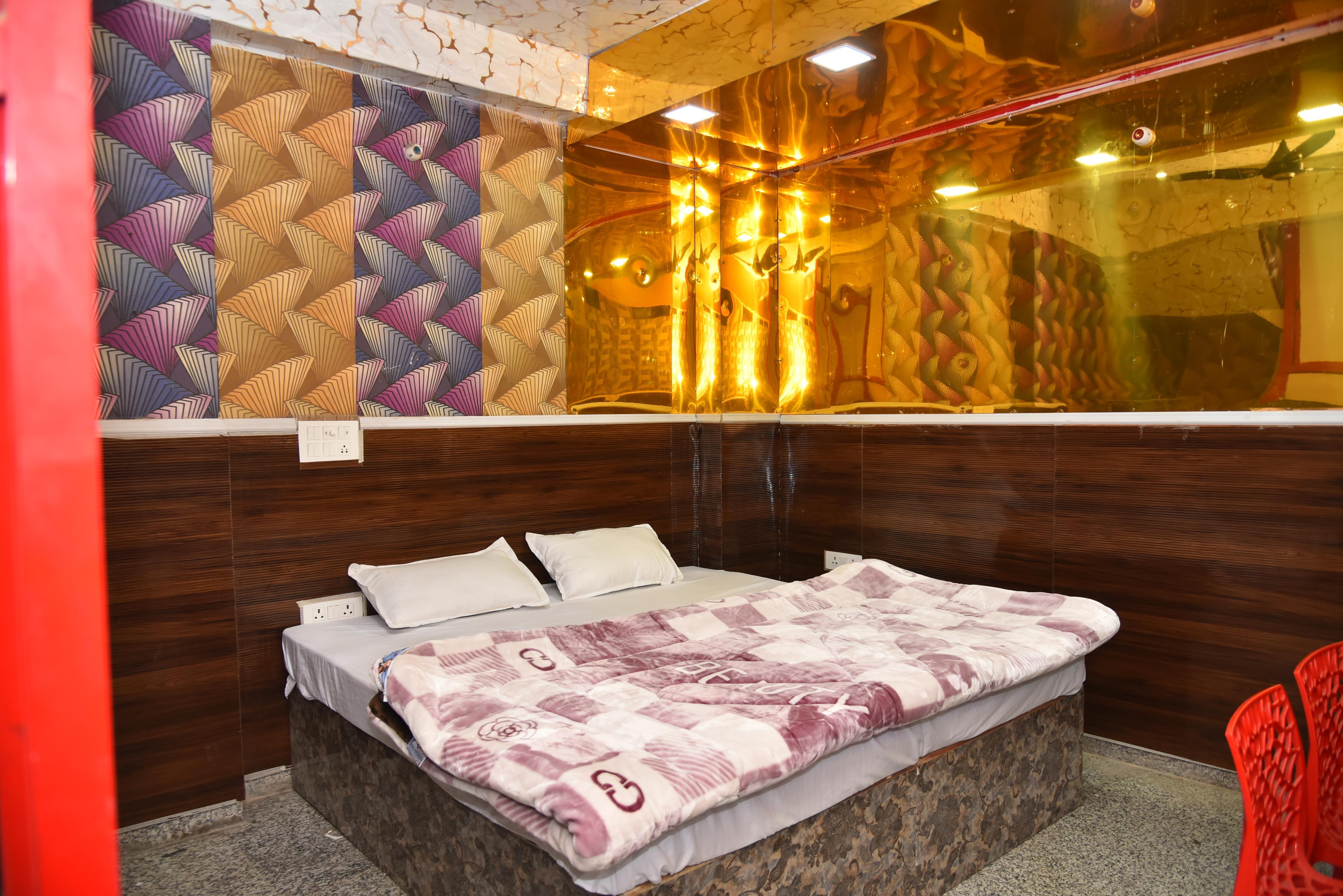 HOTEL VICHAR VIMARSH Room Type - Premium Family King Size Bed Room