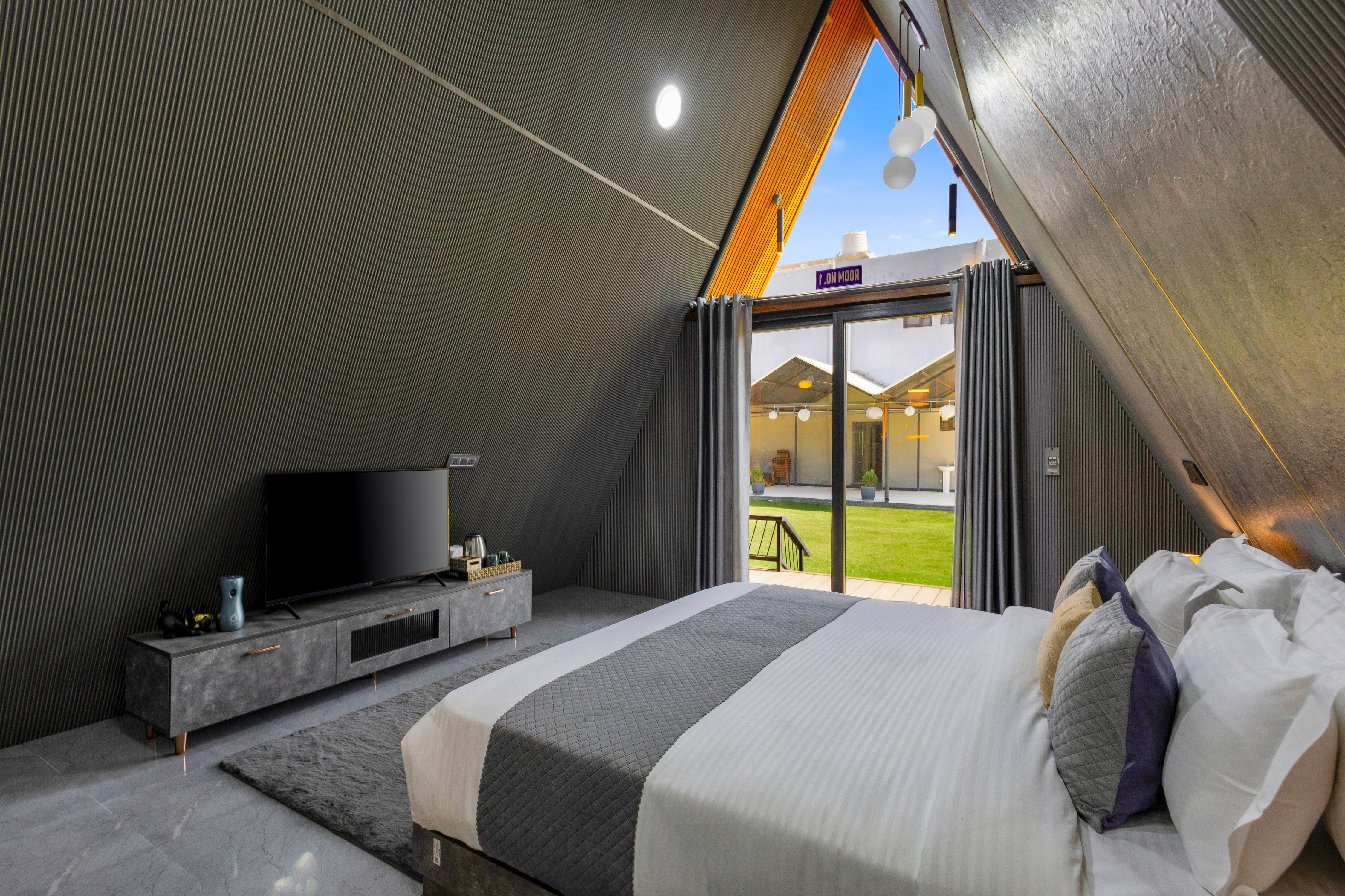 Alaya Stays KV Ventures Fable Cottage with Shared Pool - Tap to explore photos