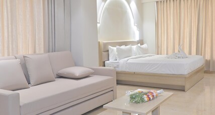 Simran Sarovar Room Type - Suite Room With City View