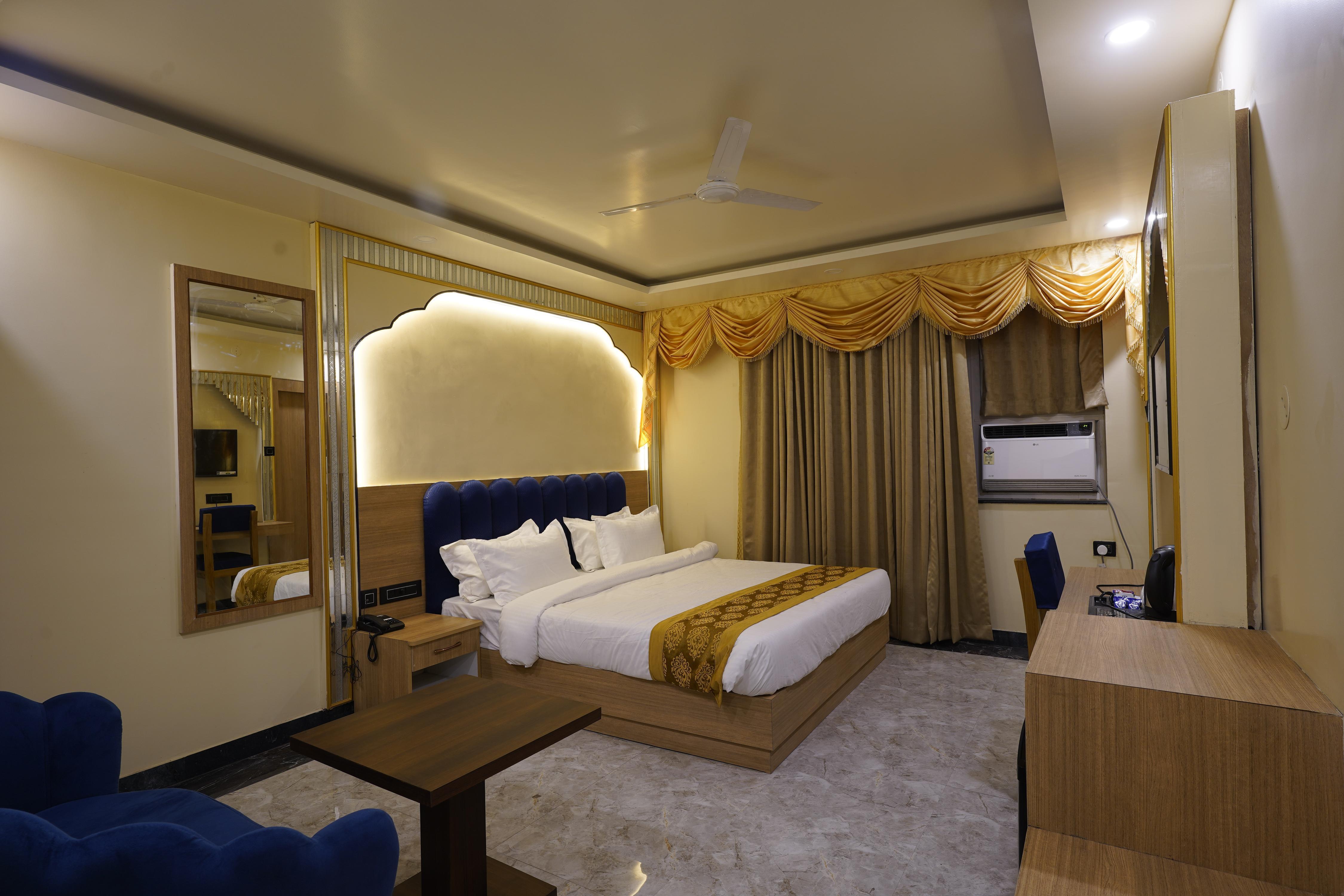 HOTEL PS MARRIOTT Room Type - Suite Room