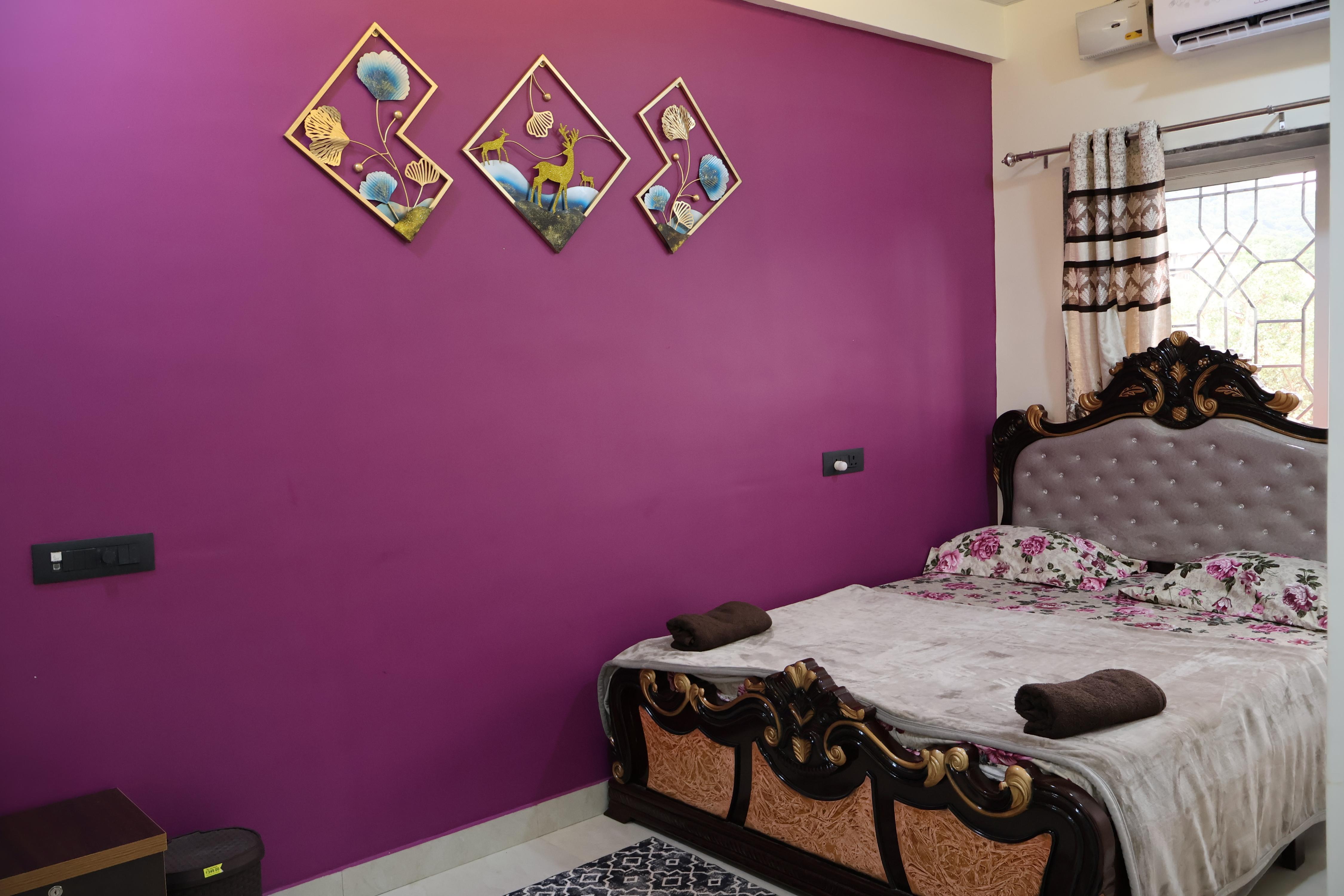 Hotel Laxmi Niwas - Tap to explore photos