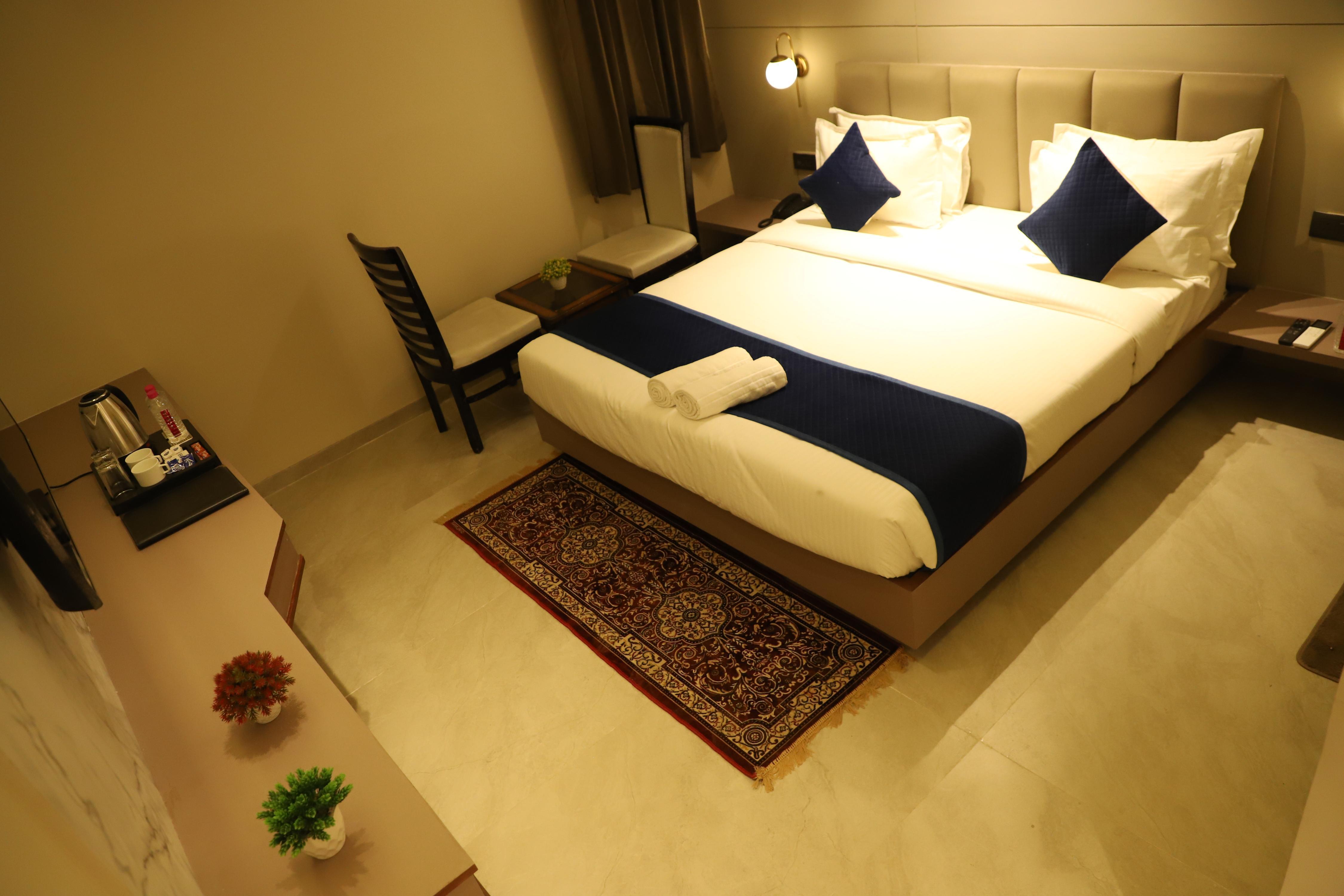 HOTEL SANSKAR ELITE BY KESHAV GLOBAL JAIPUR - Tap to explore photos
