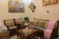 Casa InteliStay | Luxe 2BHK | Medanta & Lulu