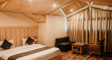 Kufri Snow Castle Room Type - Deluxe Room Hill View without Balcony