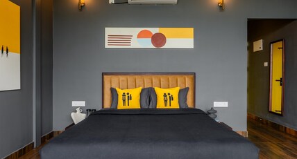 The Hosteller Bam Vagamon Room Type - Deluxe Double Room with Balcony and Bathtub