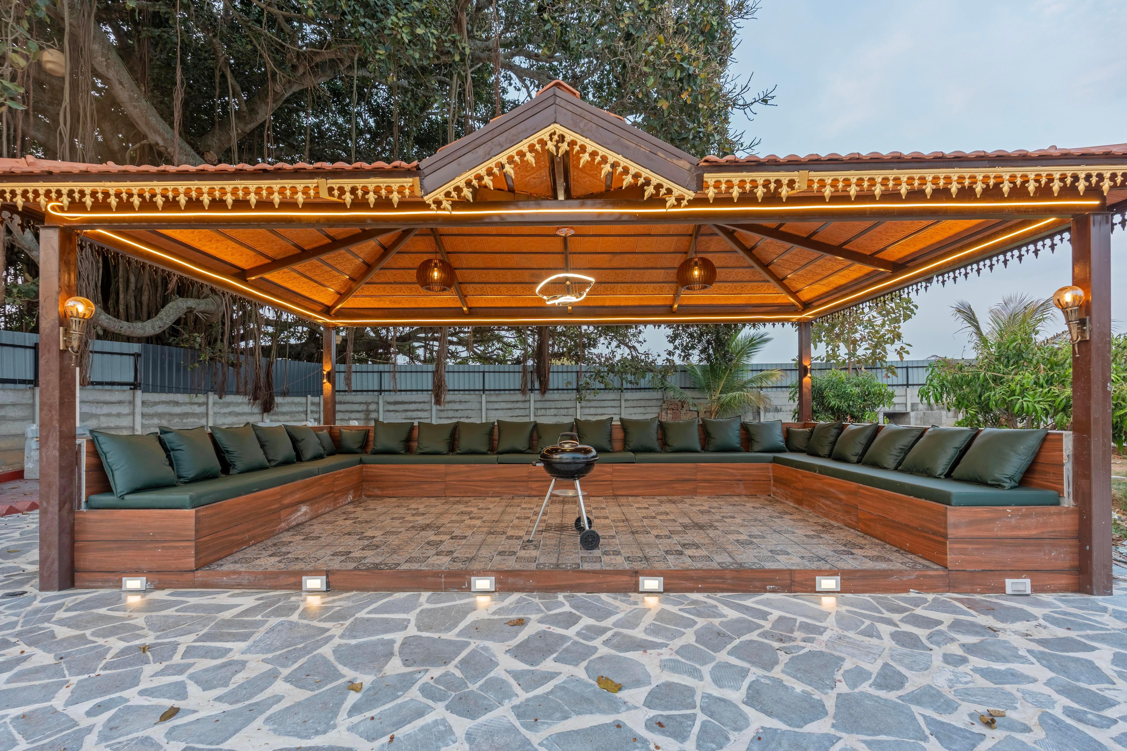 ELIVAAS Signature Courtyard Banyan | Rustic 2 BHK villa with pool