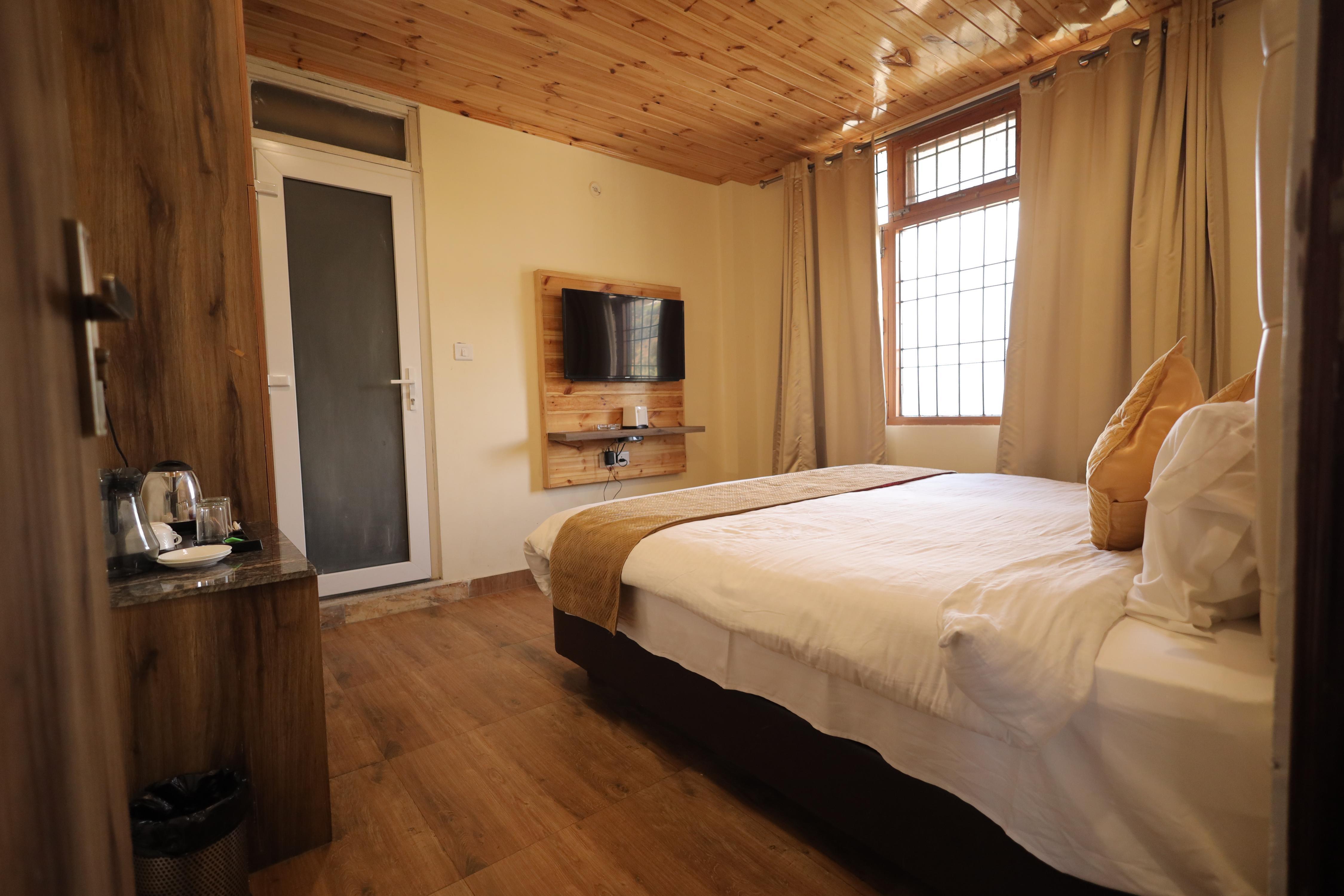 NAANI KA GHAR, SAMAIRAZ Room Type - DELUXE ROOM