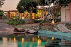 SaffronStays Chandra Amara