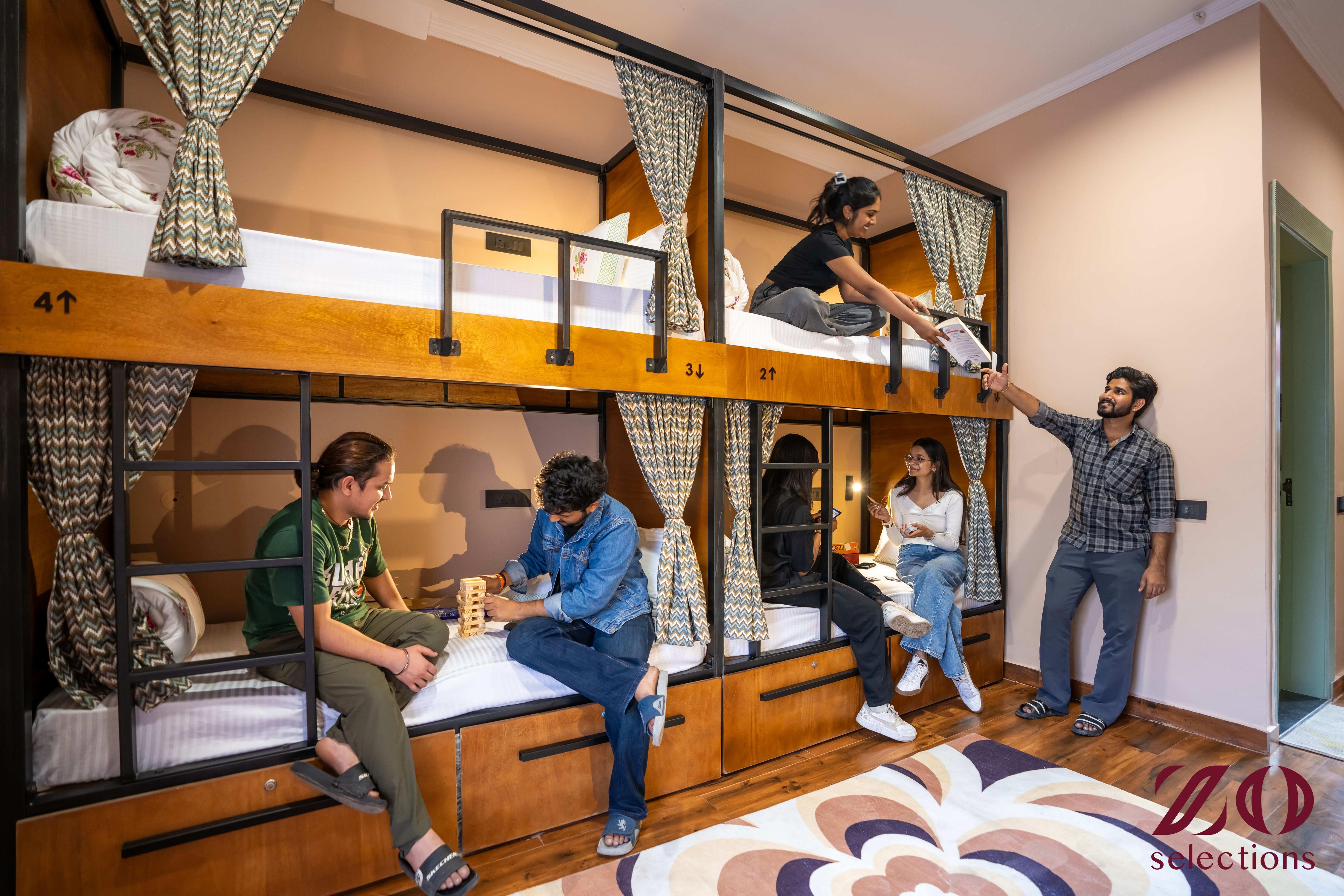 Zo Selections Jaipur by Zostel Room Type - 1 Bunk Bed | Deluxe 6 Bed Mixed Dorm (with balcony) | Shared En-suite Washroom