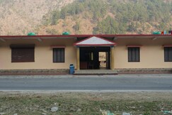 Hotel Ganga Abhishek And Restaurant