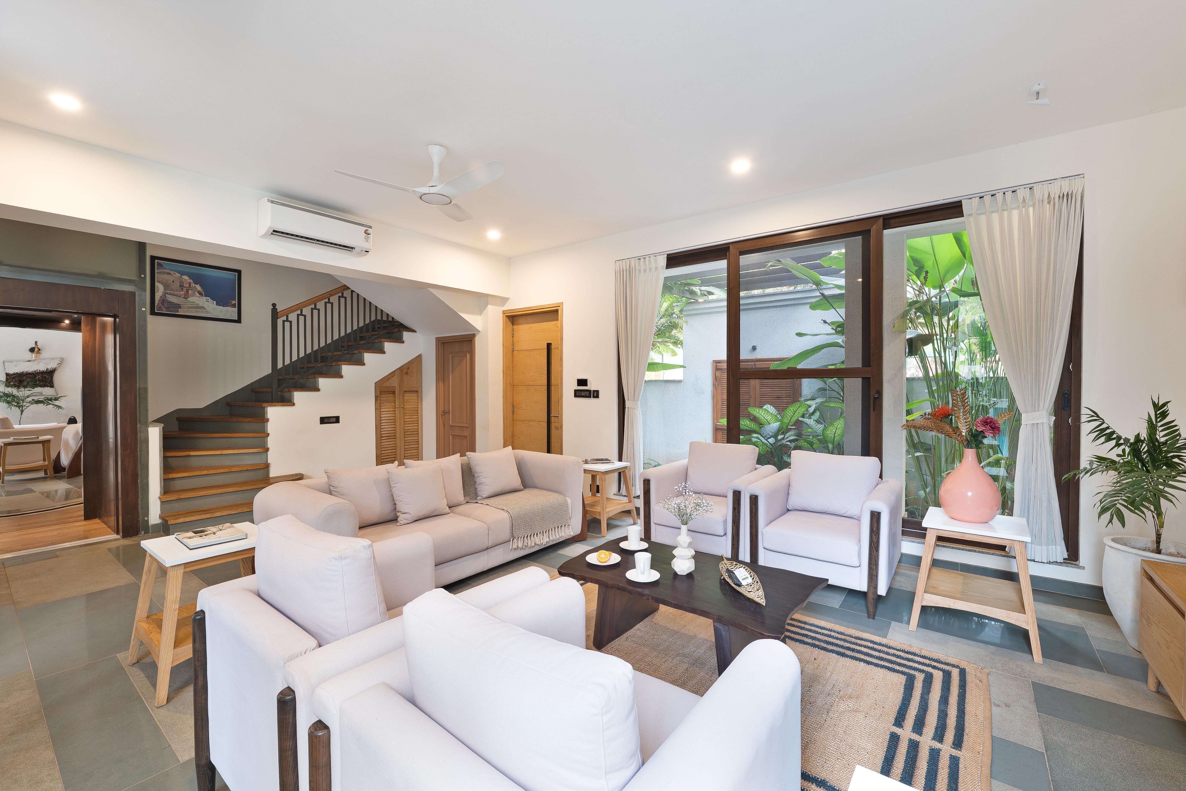 Melhor Stays villa - L-S05 Luxurious 4BHK villa with private pool @ Anjuna - Tap to explore photos