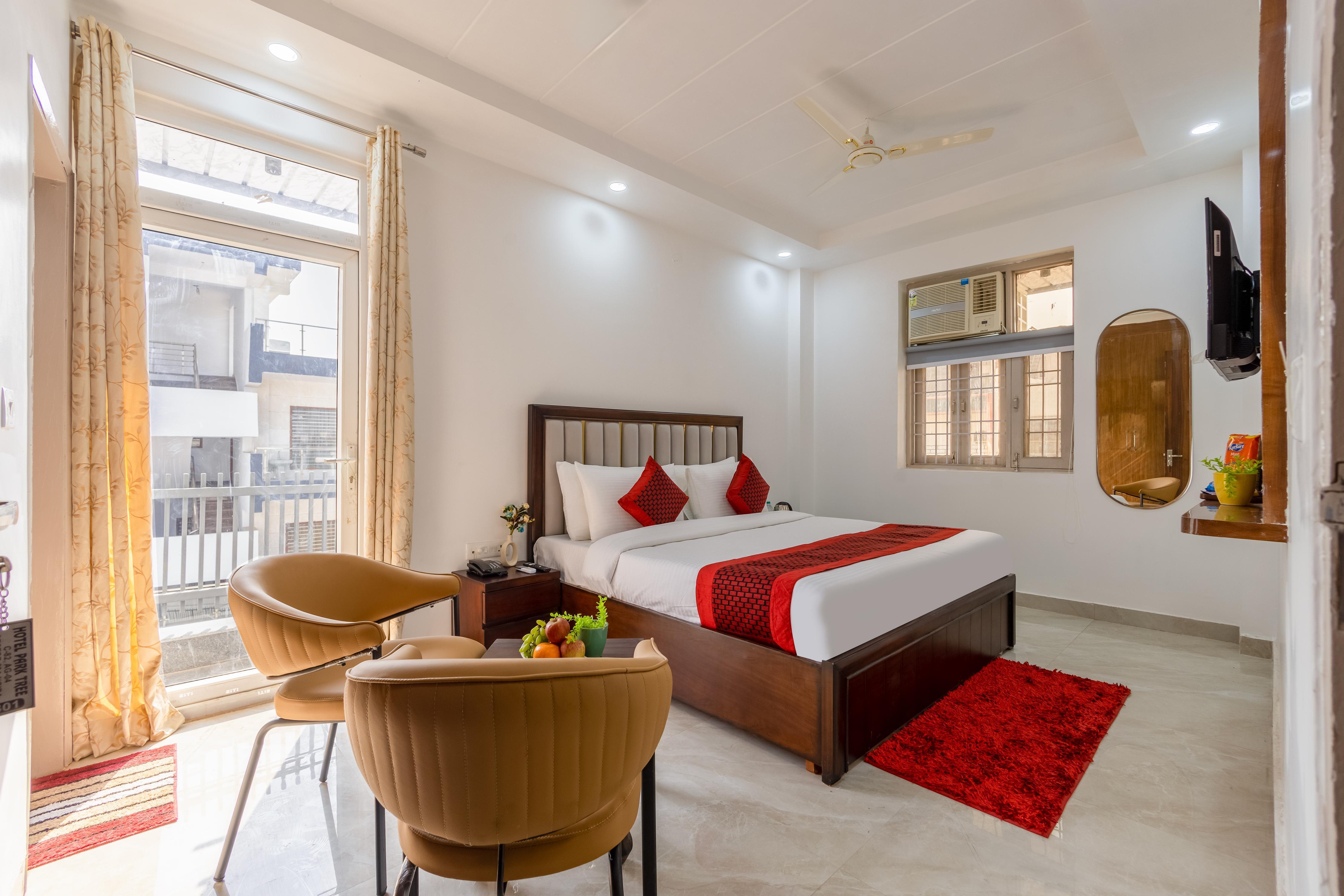 The Park Residency | sector 63A | Noida Room Type - Deluxe Room With High Speed Internet