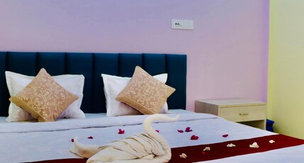 Sky View Guest House & Restaurant Room Type - AC STANDARD DOUBLE BED ROOM