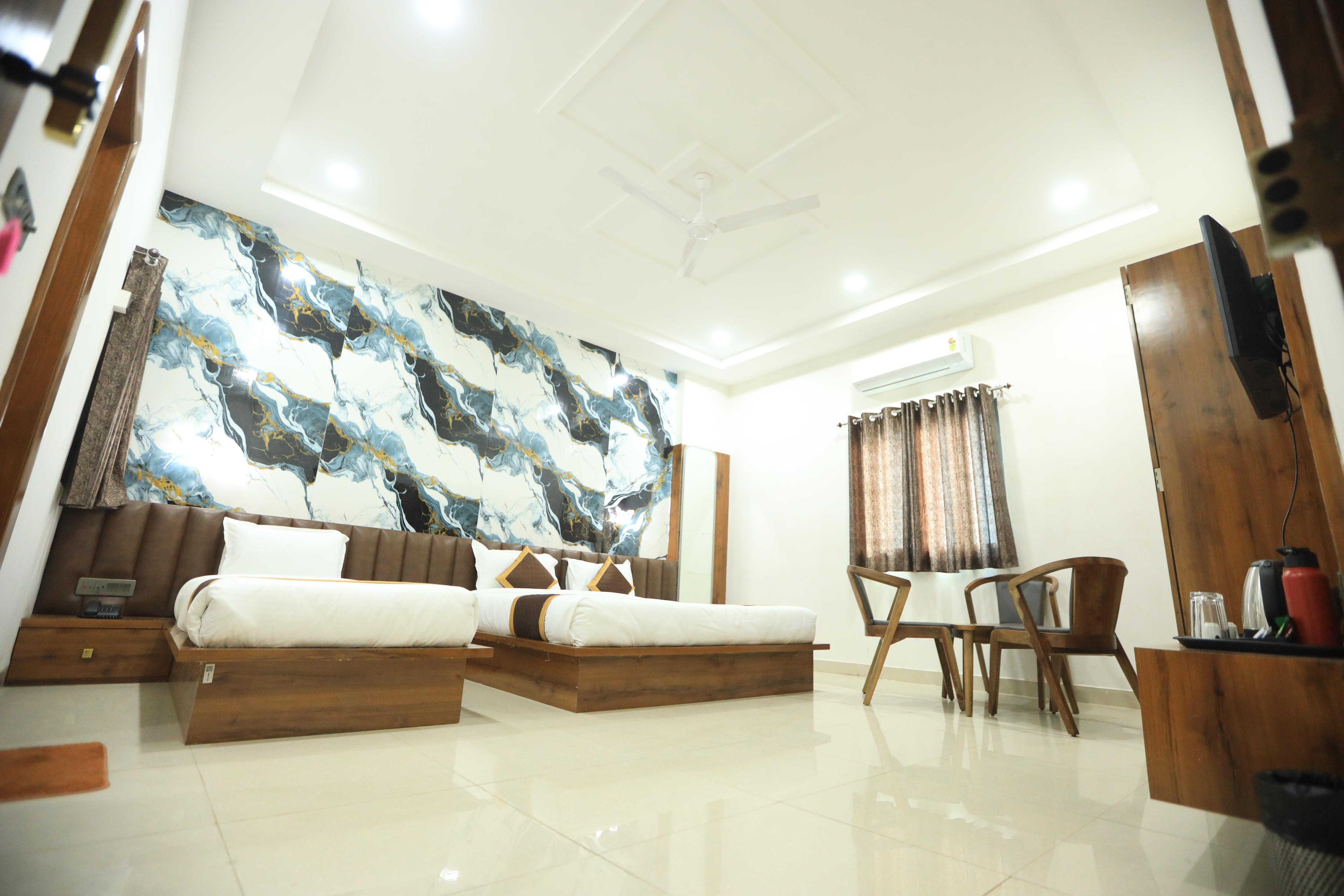 Hotel Gauravi inn - Tap to explore photos