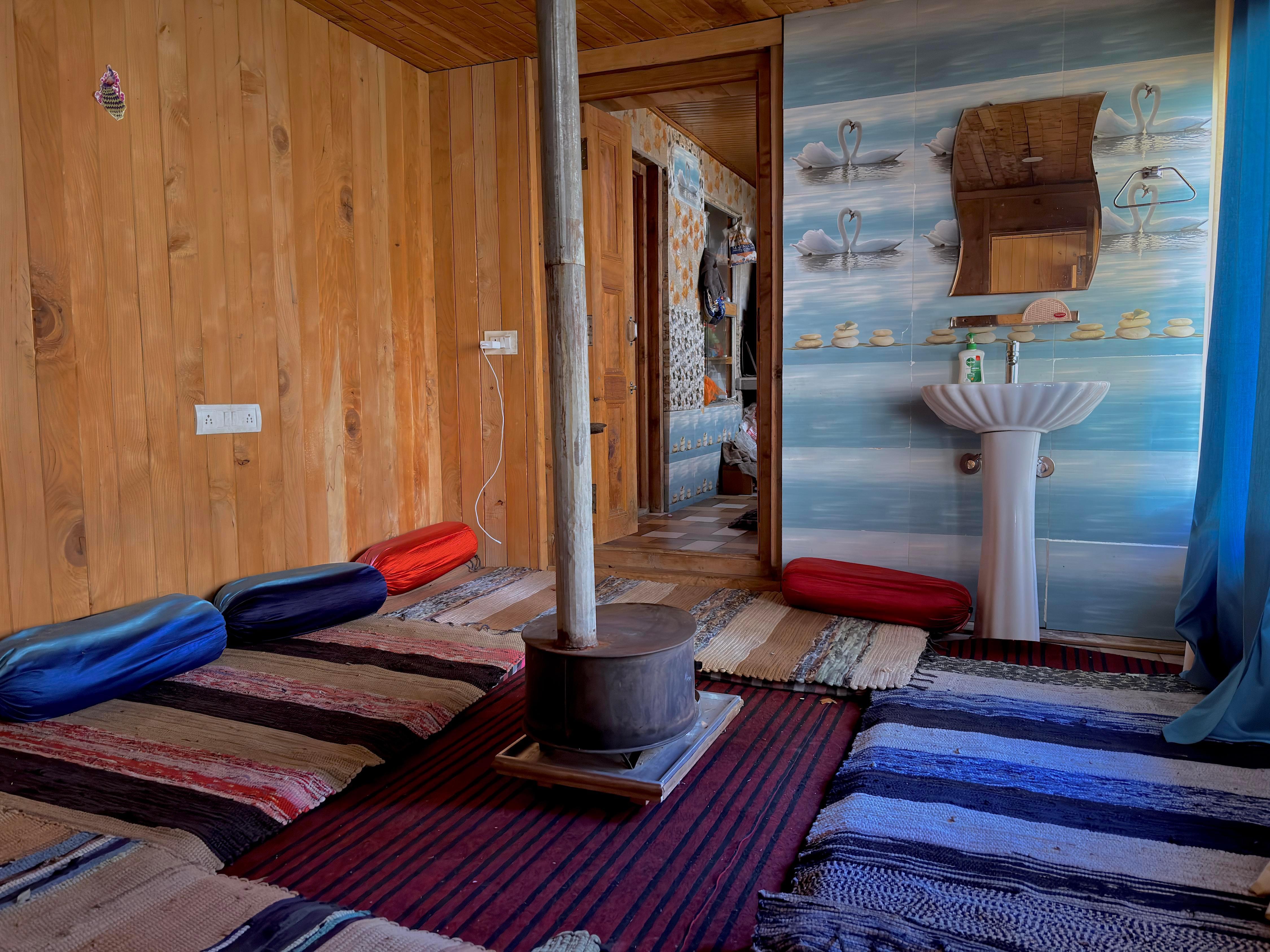 Khushmita homestay - Tap to explore photos