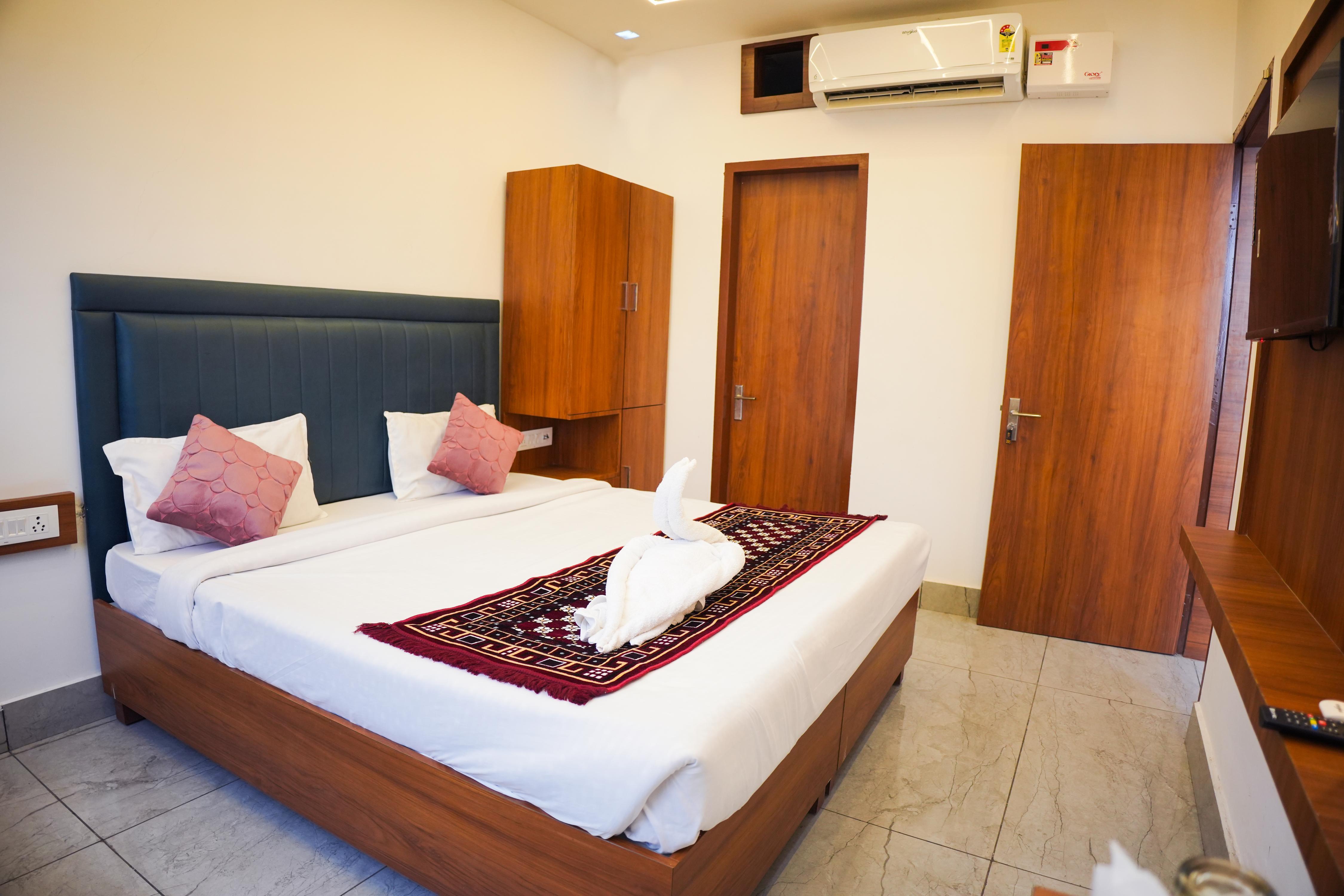 Hotel HB Grand
