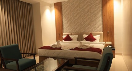 Sugan Hotel and Resort Room Type - Deluxe Room
