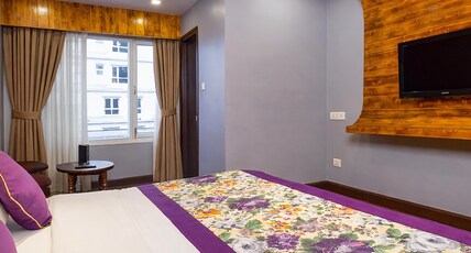 Conifer Suites & Spa Darjeeling Room Type - DELUXE CITY VIEW