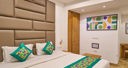 Treebo Horizon Arc Room Type - Deluxe Family Room