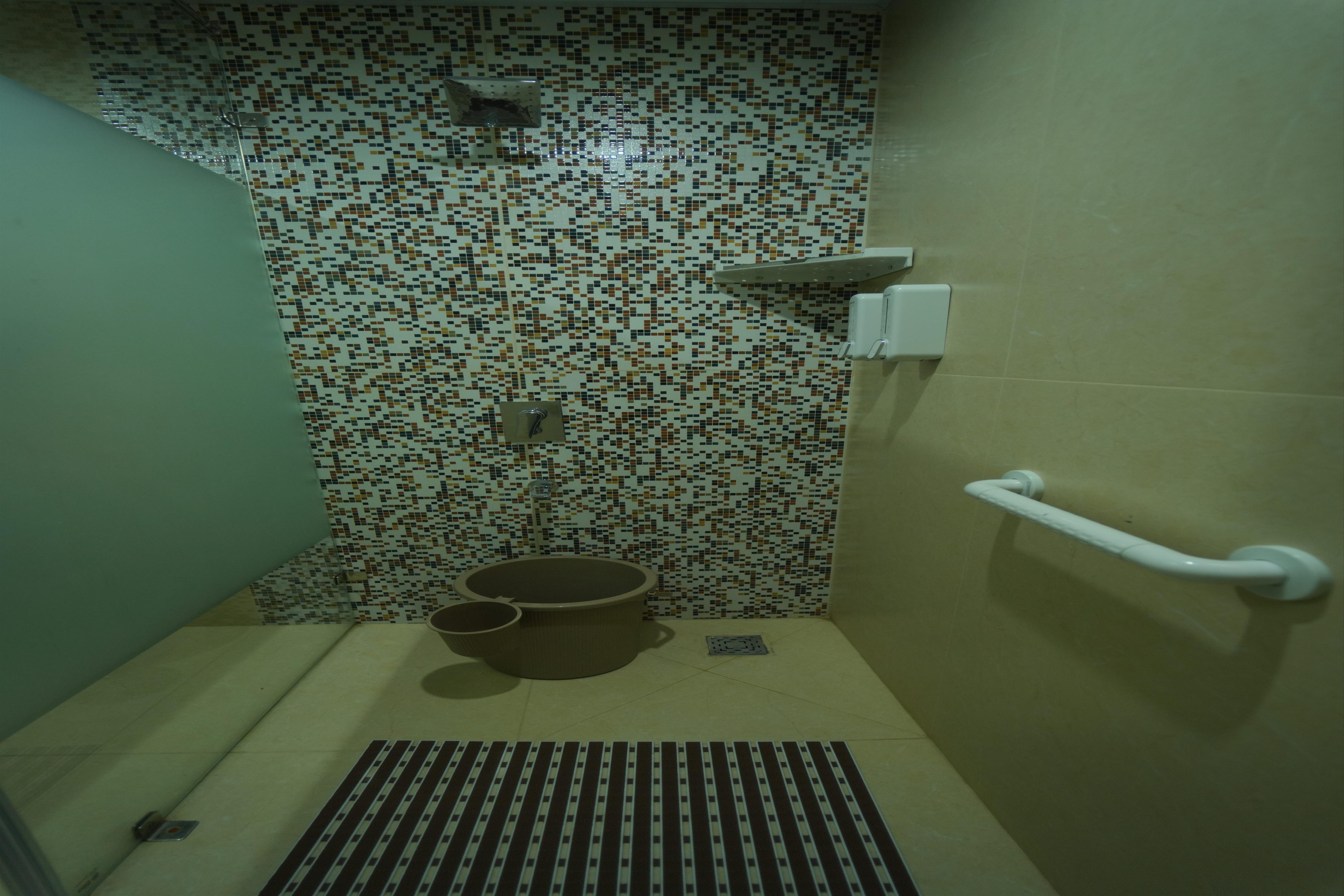 Arunaragha Room Type - Studio with Twin Bed Room