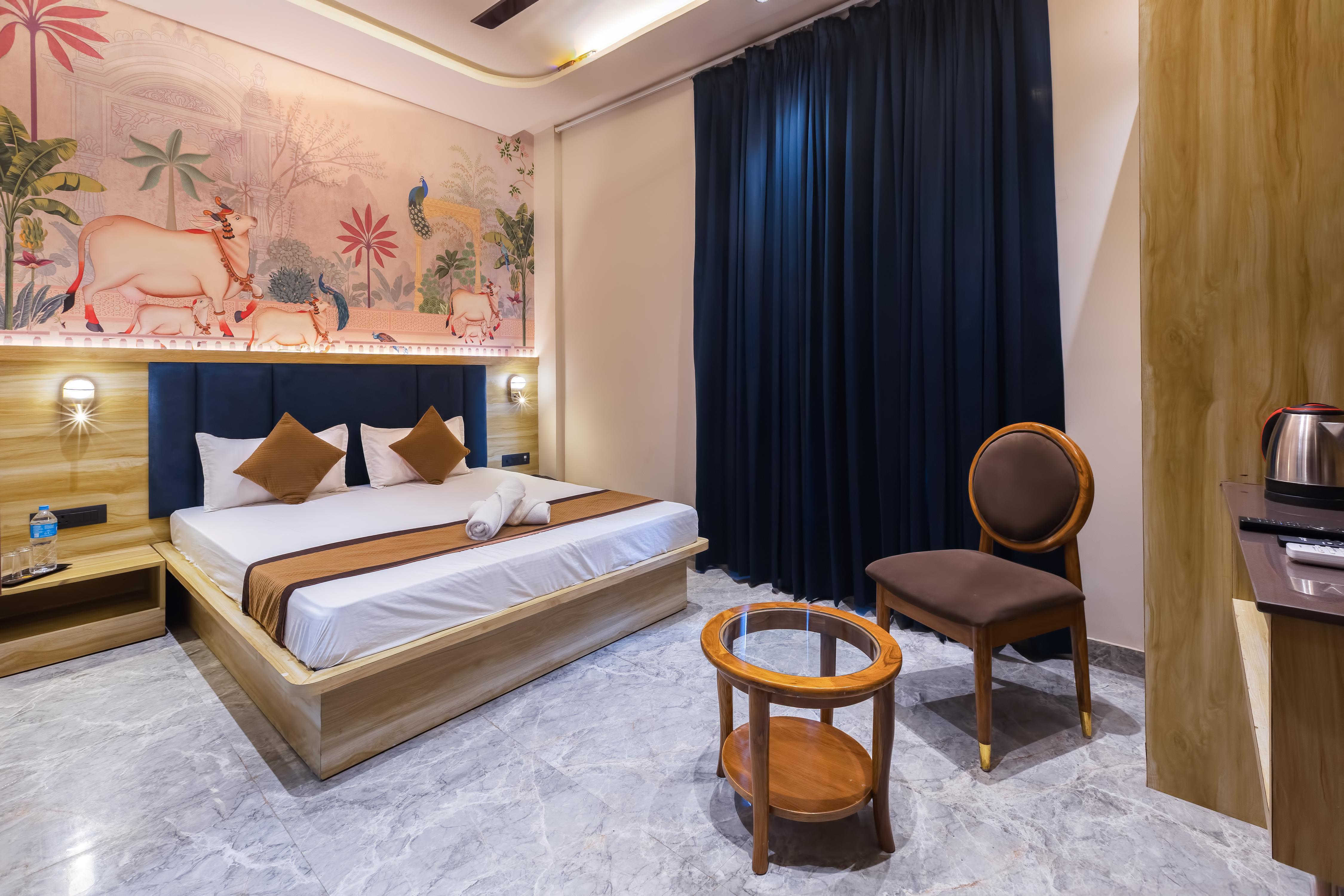 Hotel Shri Shyam Palace - Tap to explore photos
