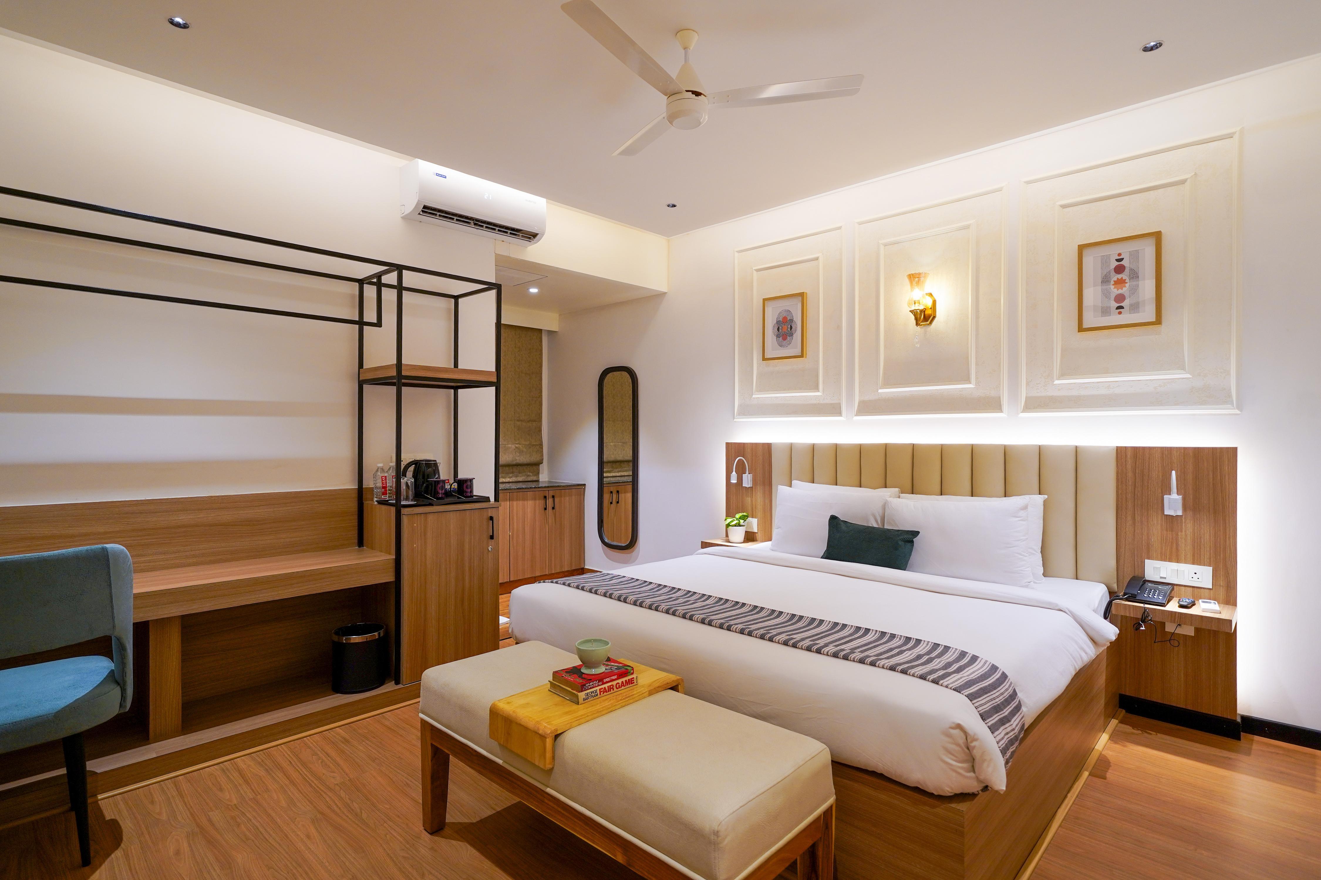 THE SAILEELA HOTEL Room Type - Executive King