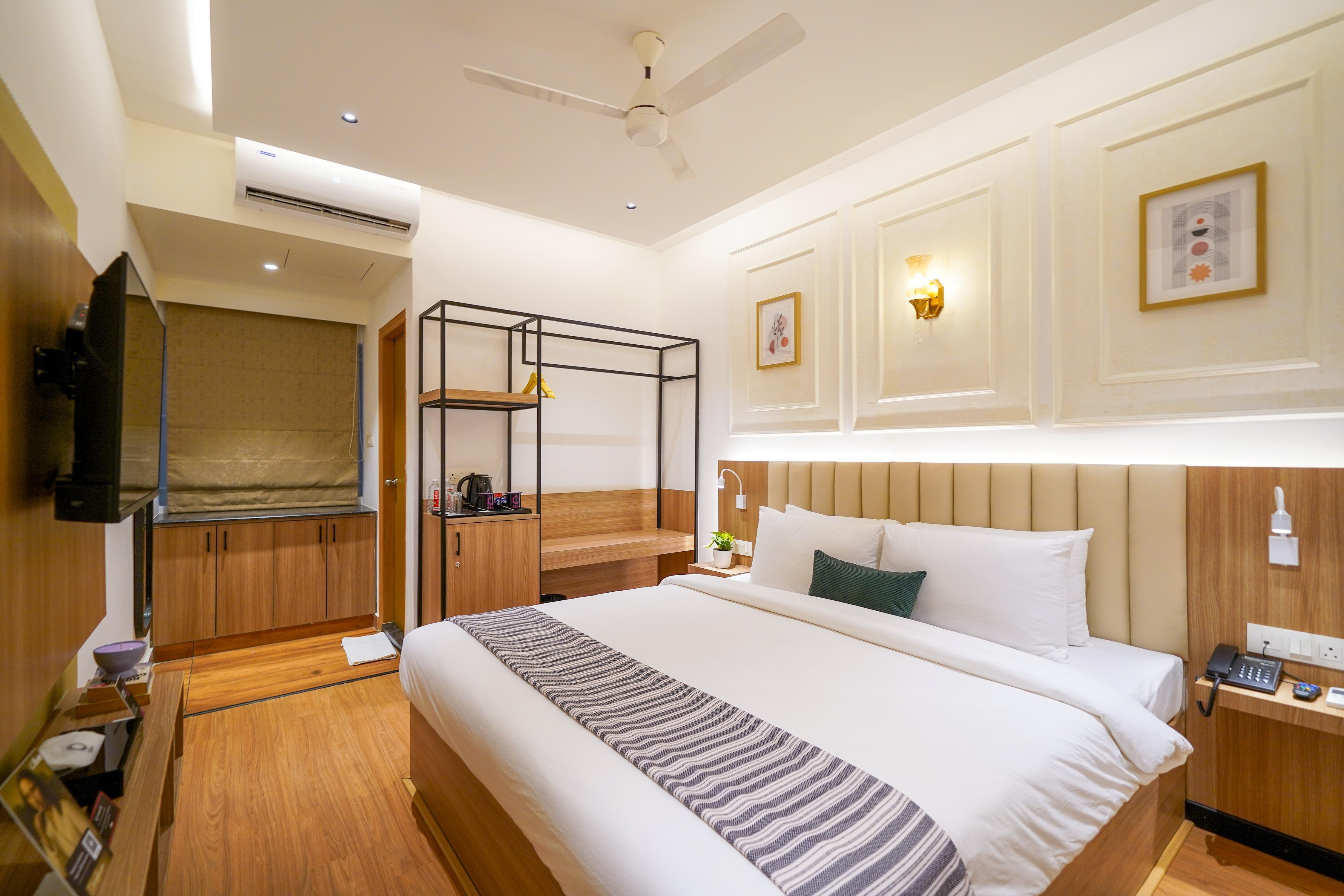 THE SAILEELA HOTEL Room Type - Suite Room