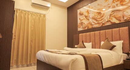 Shree Ju Dham Room Type - Super Deluxe