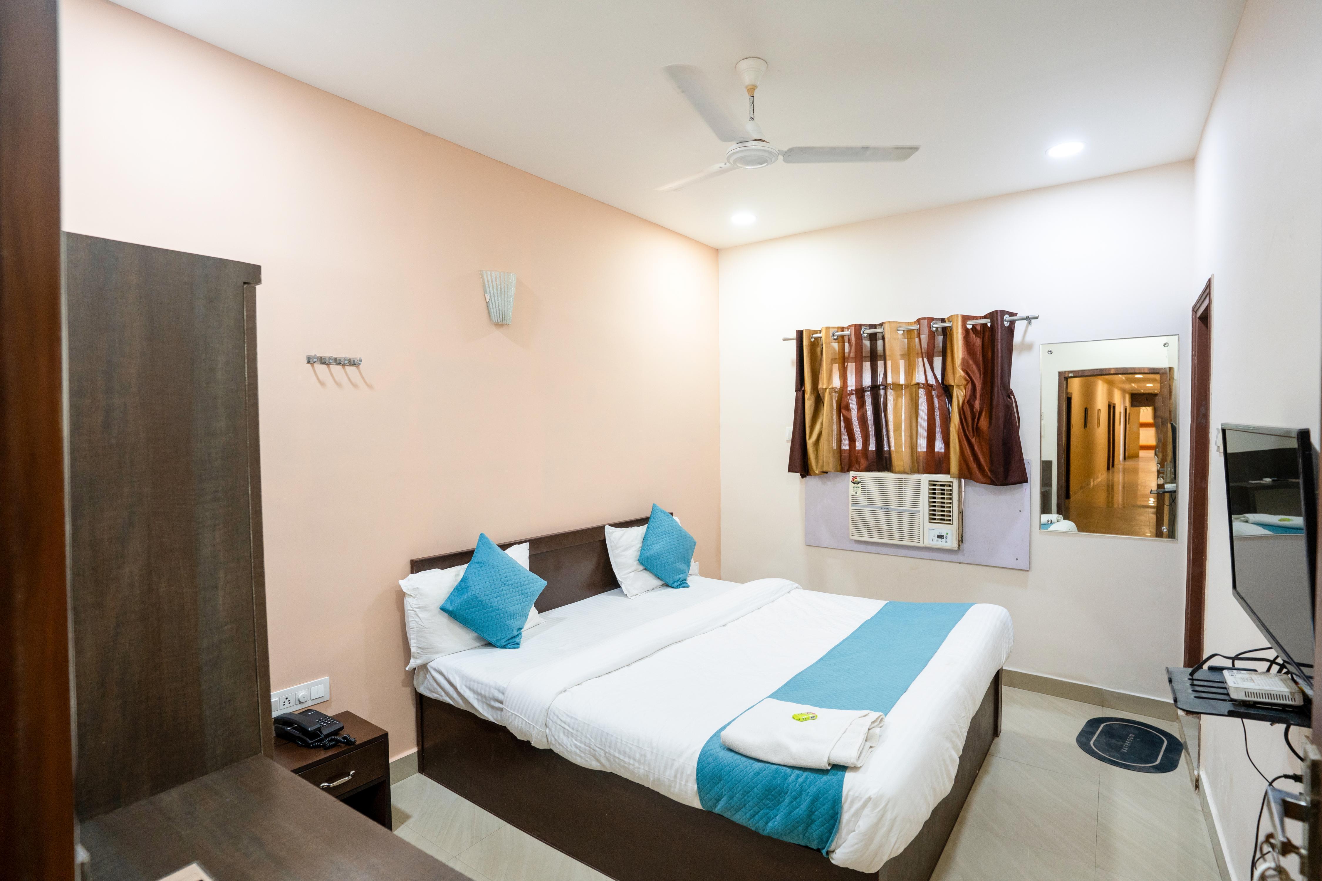 Hotel Suvidha Room Type - Double Bed Standard Room