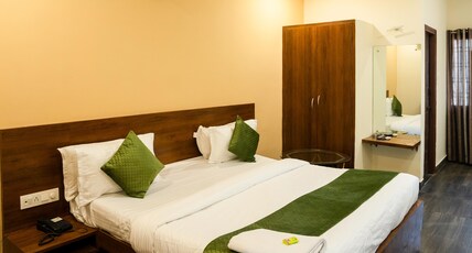 Hotel Suvidha Room Type - Deluxe Room with Air Conditioning Hotel Suvidha Room Type - Deluxe Room with Air Conditioning