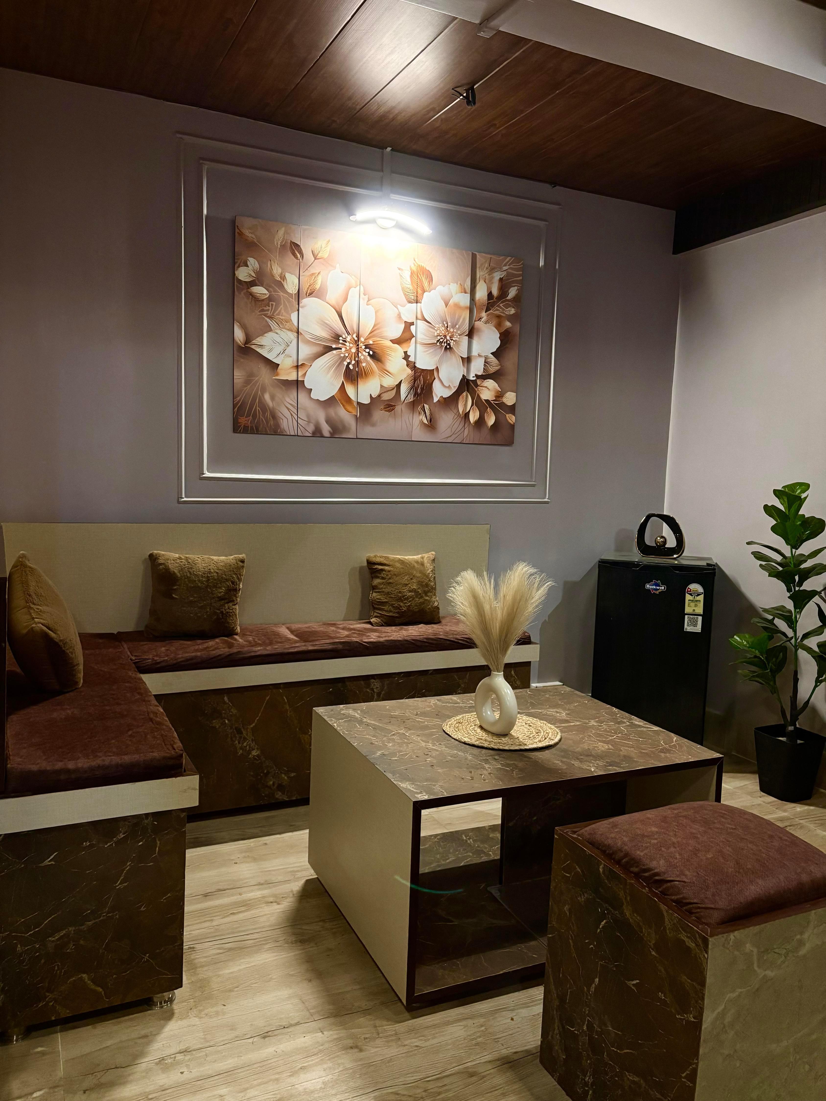 DreamStay Homestay - Tap to explore photos