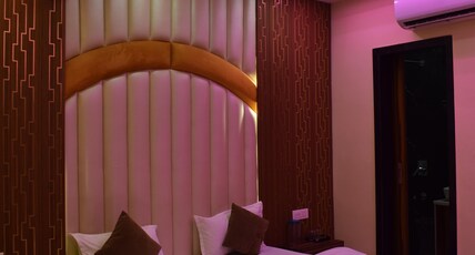 Hotel Brij Inn Room Type - Deluxe Double Room