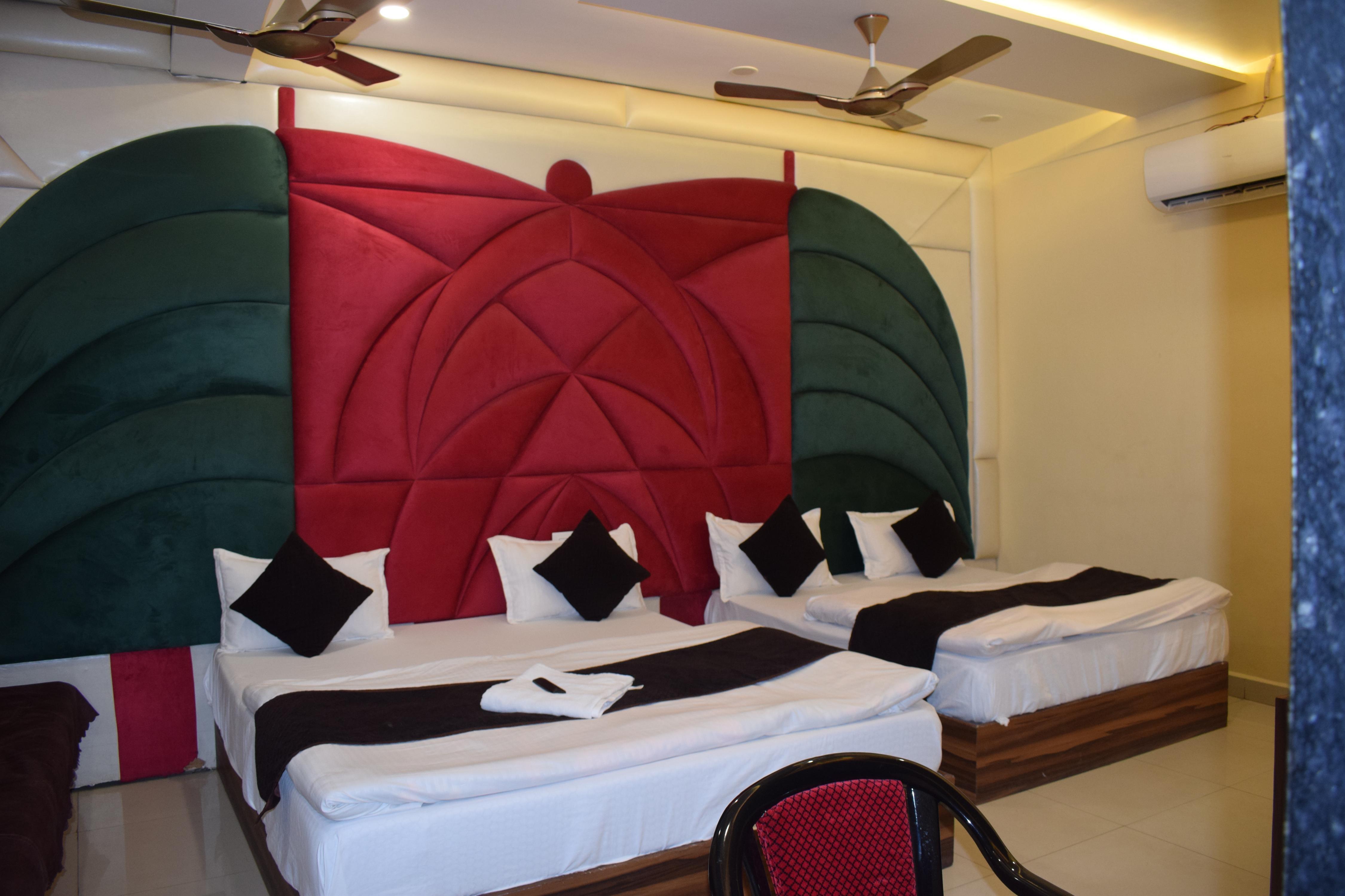 Hotel Brij Inn Room Type - Deluxe family room