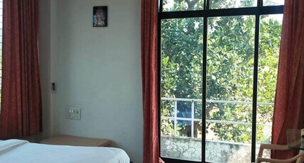 The Costal Inn Dapoli Room Type - Bedroom 101