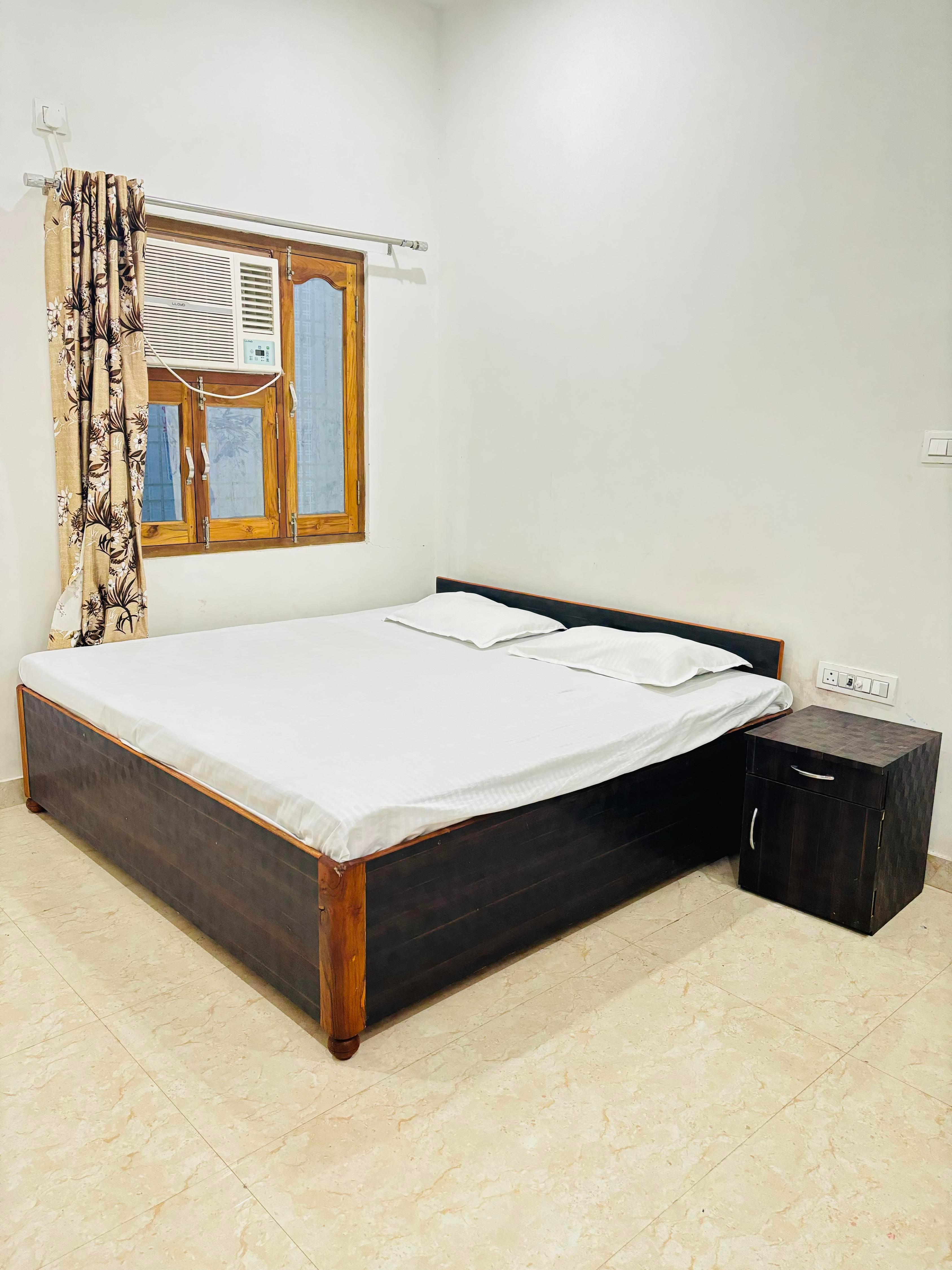 Mangalam home stay Room Type - Bedroom-1