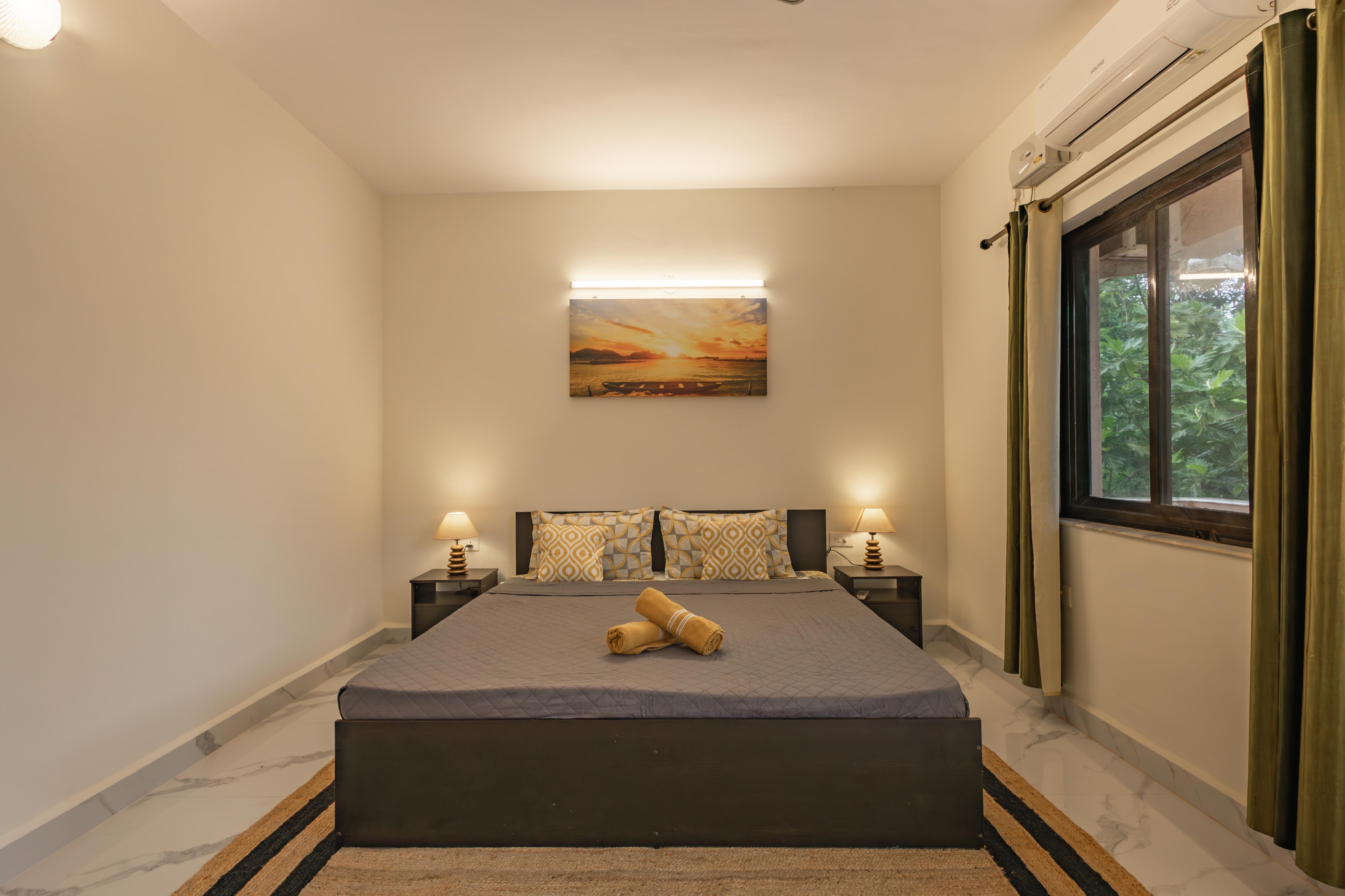 Spacious 2BHK 5 Min Walk To Zalor Beach - Tap to explore photos