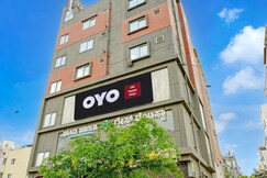 Hotel O SM Happy Stay ROOMS